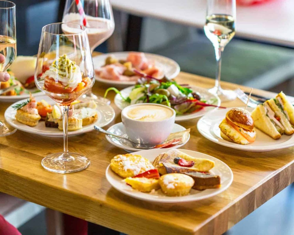 very delish breakfast in bubbles and breakfast at winery tour